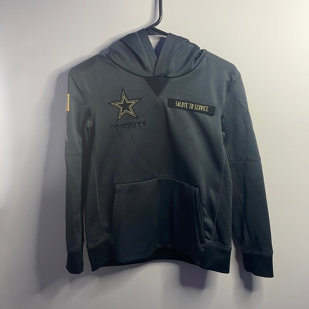 Boys Youth Size Medium  Dallas Cowboys Football Hoodie